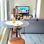 Le Faidherbe : Plein Centre, 4 Pers, Au Calme דירה *
