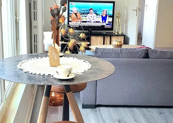 Le Faidherbe : Plein Centre, 4 Pers, Au Calme Apartamento *