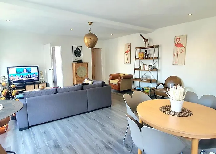 Le Faidherbe : Plein Centre, 4 Pers, Au Calme Apartamento Boulogne-sur-Mer